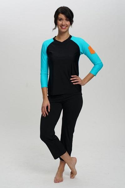 La Playa 3/4 Long Sleeve Rash Guard and  Running Shirt